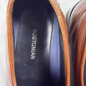 Bostonian Men's Tan Leather Loafers